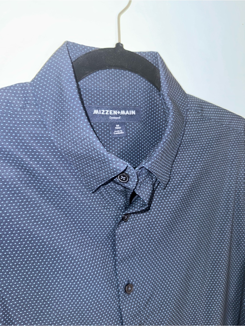 Mizzen+Main Leeward Men’s M Trim Fit Navy Blue Micro Dot Performance Shirt